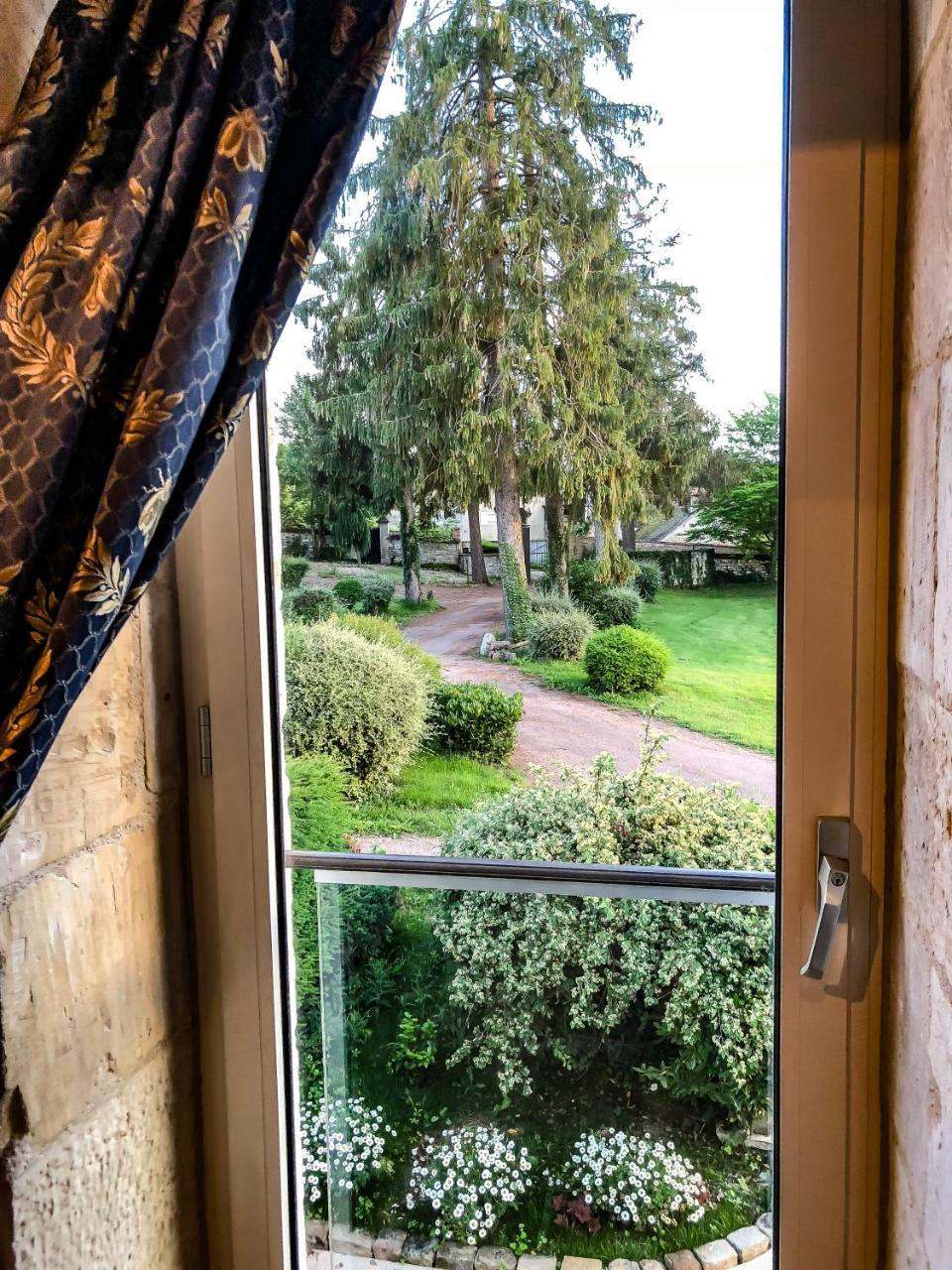 L'Abbaye Saint Michel Bed and Breakfast Tonnerre Eksteriør billede